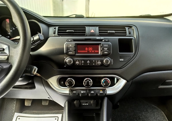 Kia Rio cena 29900 przebieg: 130000, rok produkcji 2015 z Skaryszew małe 232